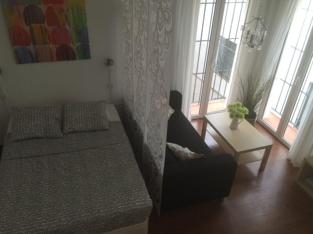 Malaga Apartamentos - Pozos Dulces, 22 Bilik gambar